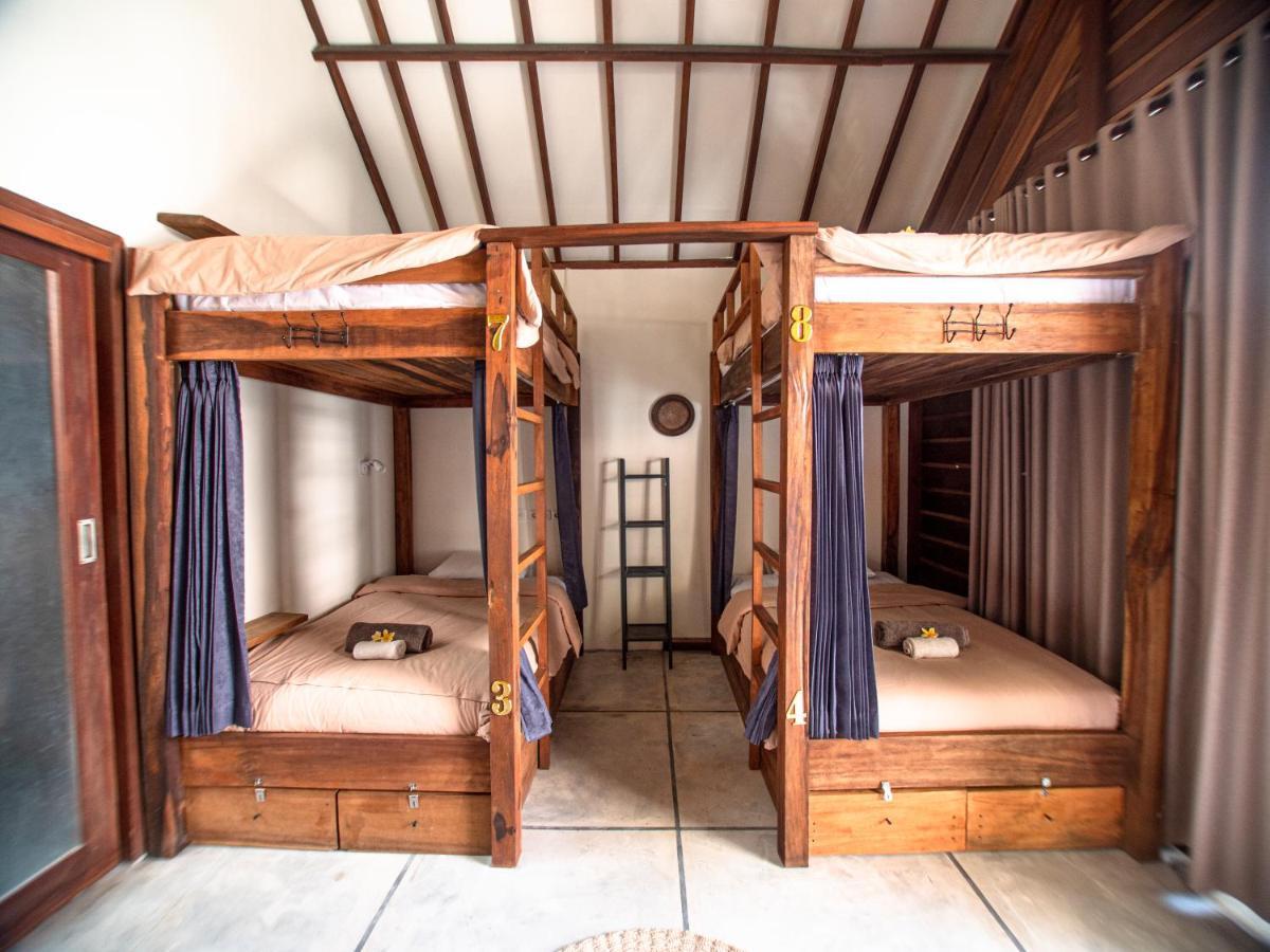 Lmbk Surf House Hotel Kuta  Bagian luar foto